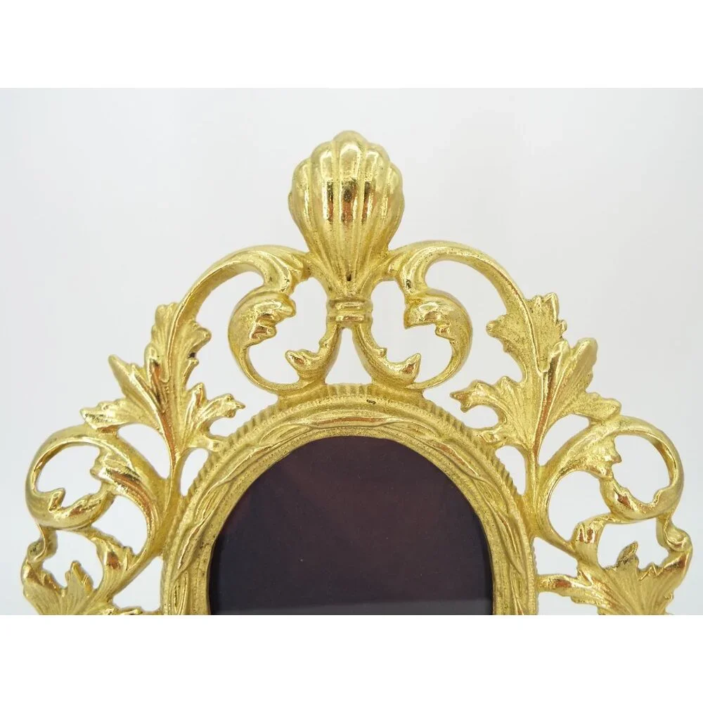 Pair of Vintage Valleau USA Ornate Brass Photo Frames with Stands